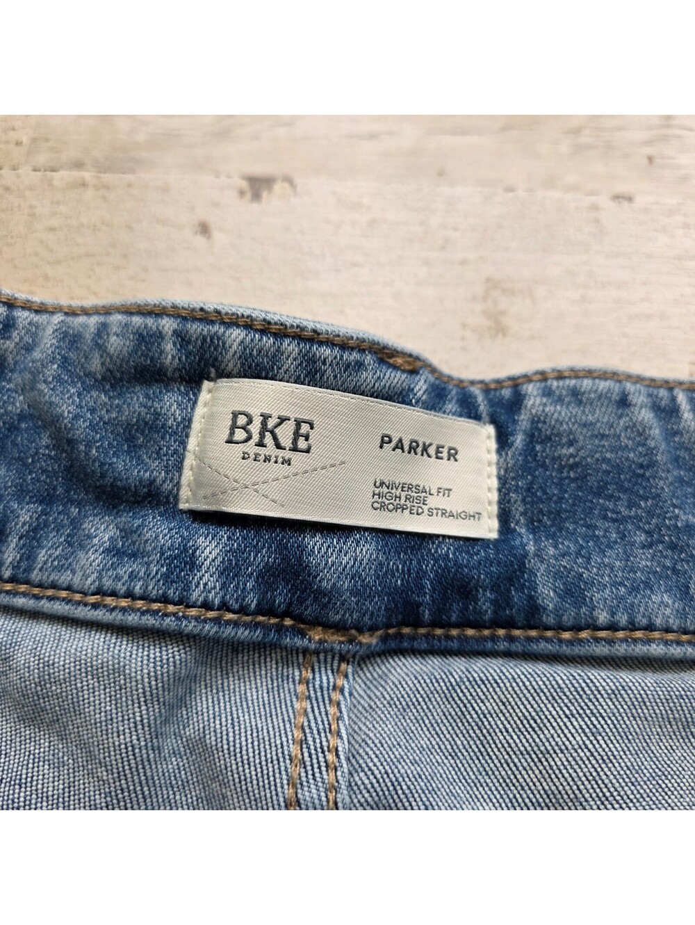 BKE Parker HIgh Rise Cropped Straight Raw Hem Dual Button Women's 30x28 - Picture 2 of 10